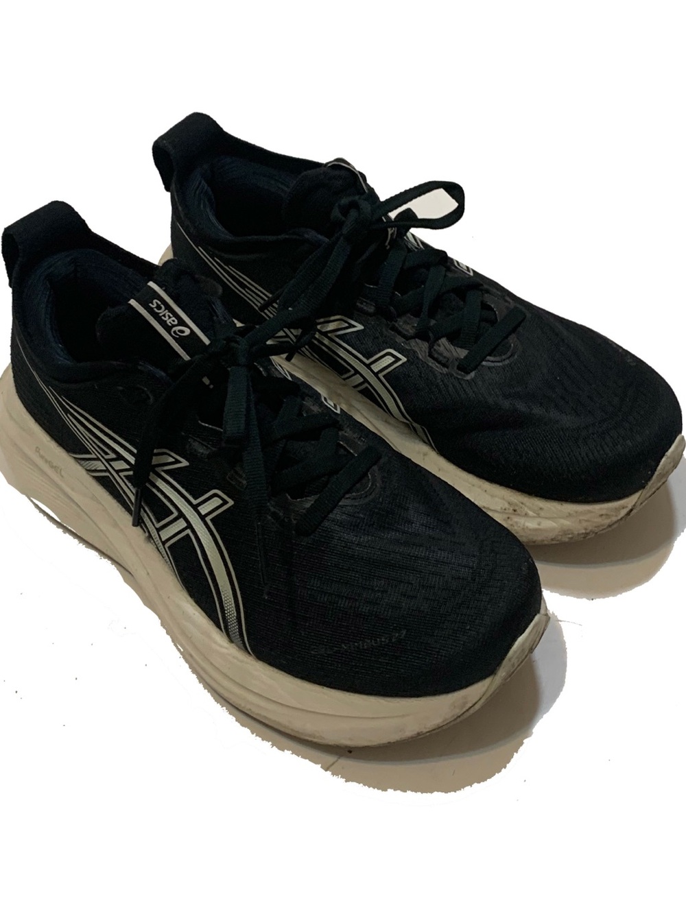 ASICS women’s Black Running Shoes